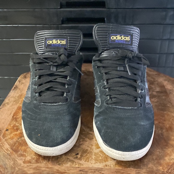 Adidas - Picture 5 of 6